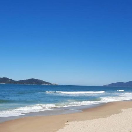 Casa Tranquila 500 Metros Da Praia Do Campeche Florianopolis Luaran gambar