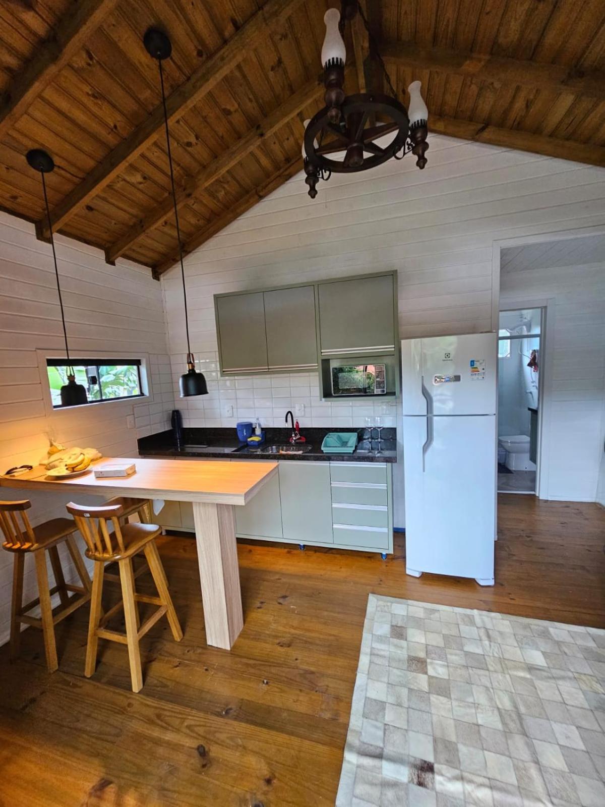 Casa Tranquila 500 Metros Da Praia Do Campeche Florianopolis Luaran gambar